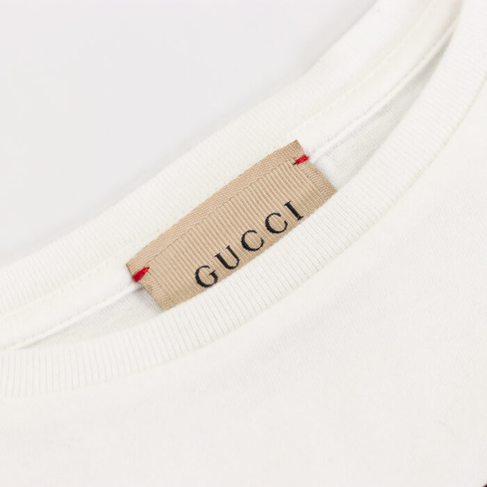 Gucci T-Shirt mit Herzen