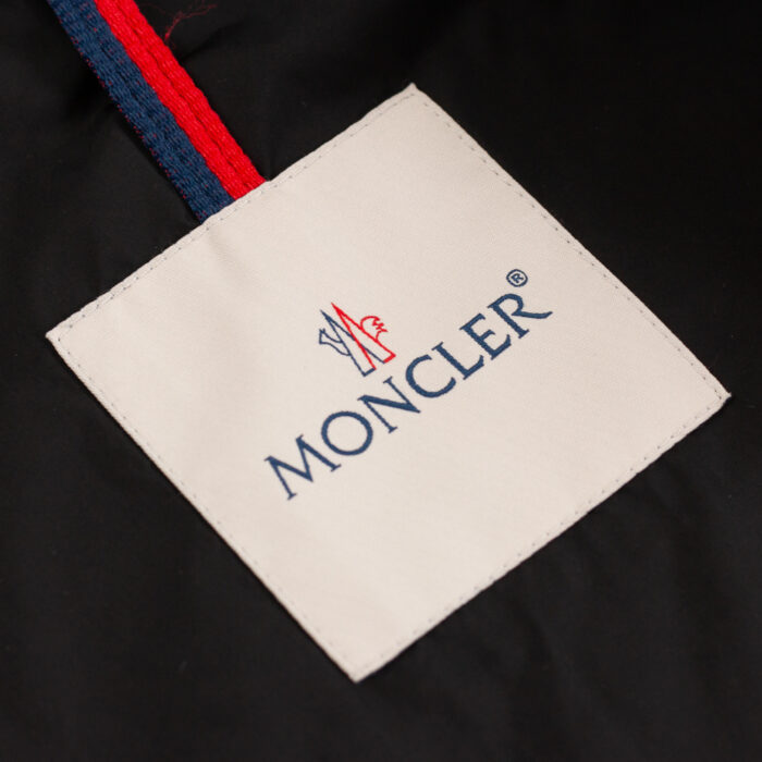 Moncler schwarze Regenjacke