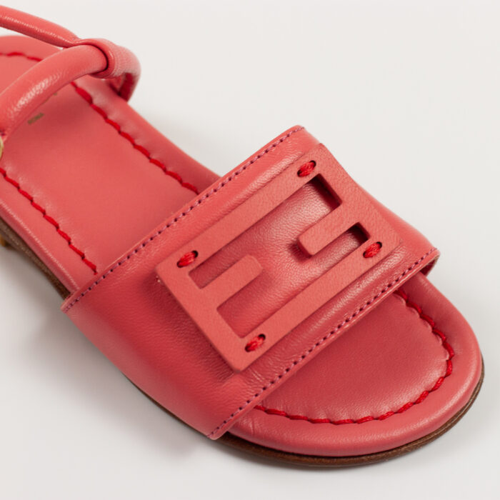 Fendi Sandalen