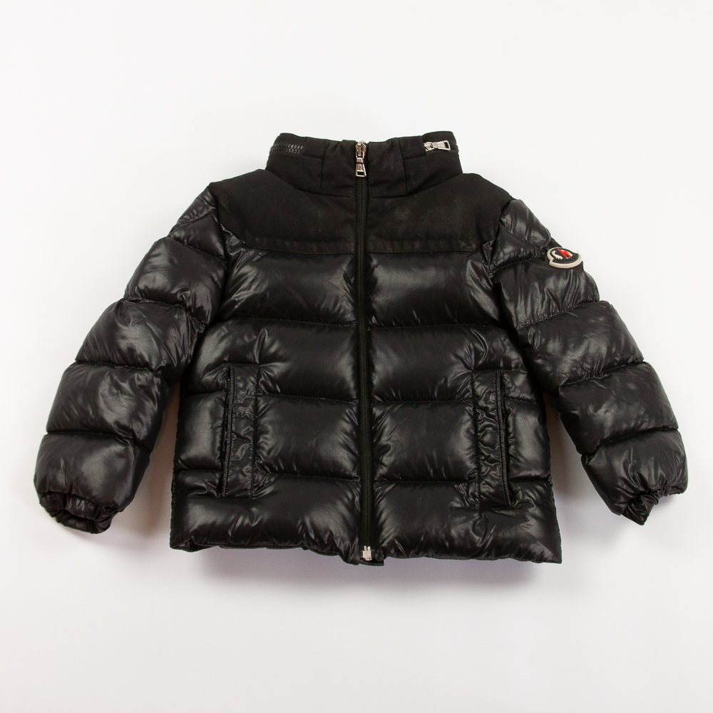 Moncler schwarze Daunenjacke