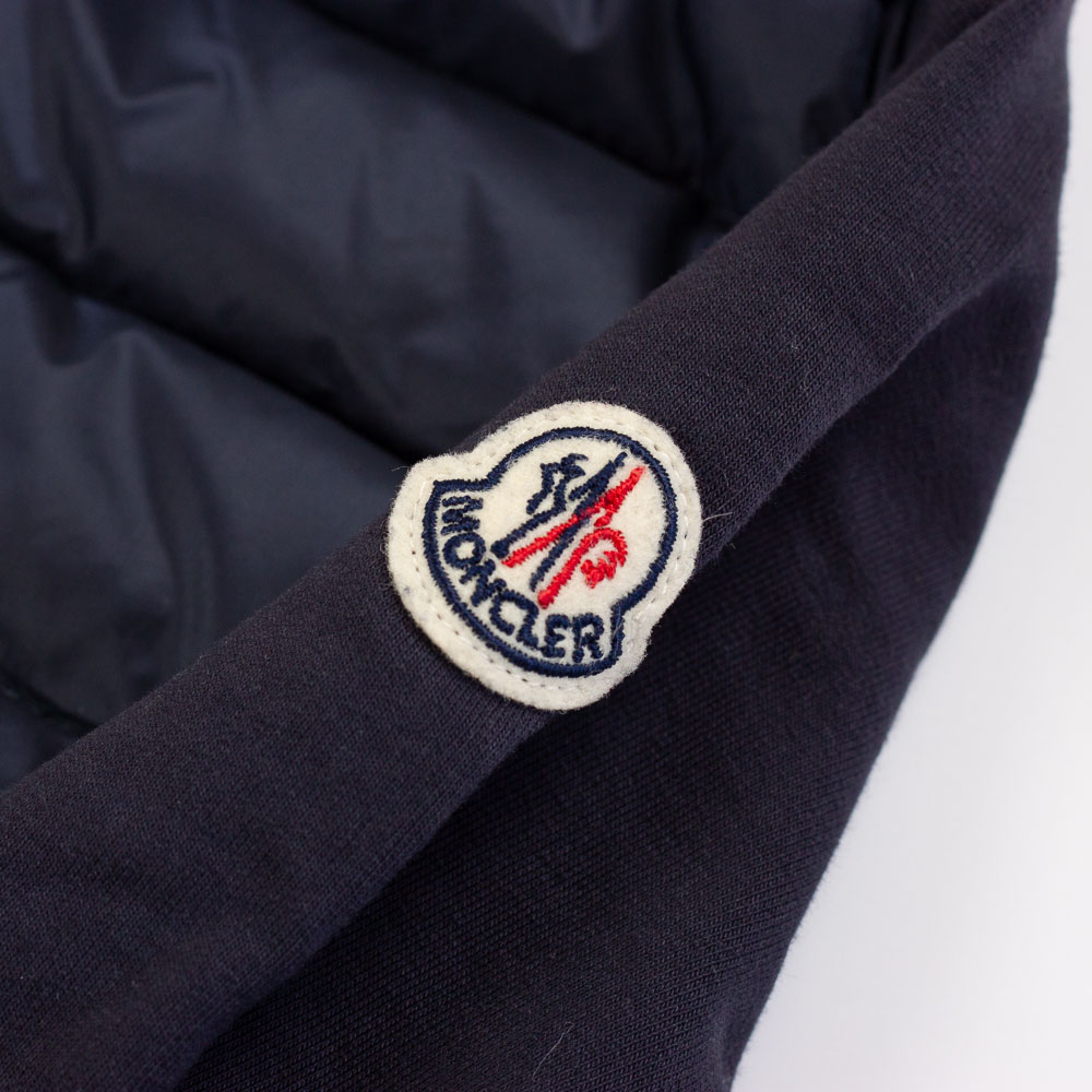 Moncler Sweatjacke mit Daunen