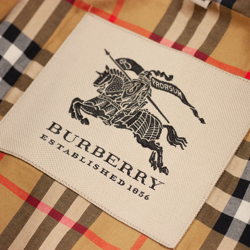 Burberry Trenchcoat